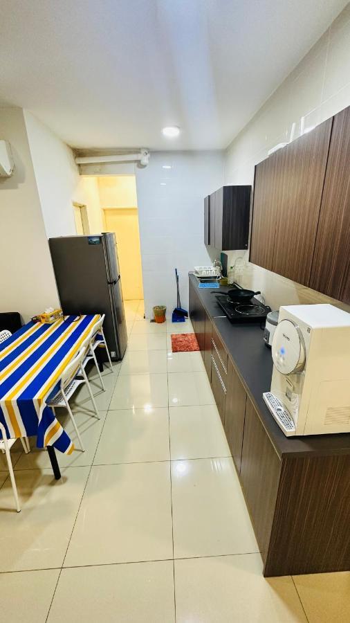 Vista Alam Roomstay Homestay Shah Alam Eksteriør bilde