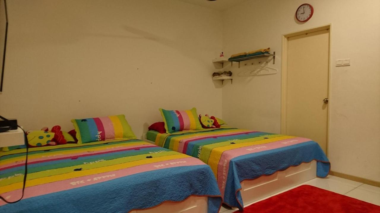 Vista Alam Roomstay Homestay Shah Alam Eksteriør bilde